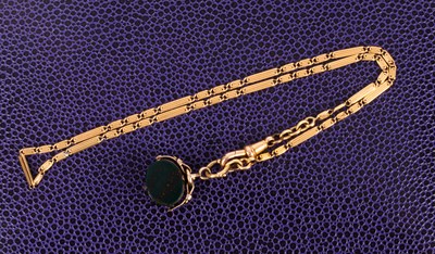 Lot 32 - A 9ct gold fancy link Albert chain
