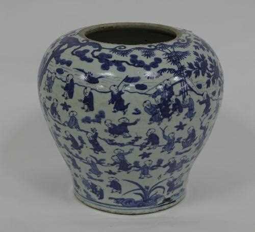 Lot 1122 - A Chinese blue and white jar, Wanli mark and...