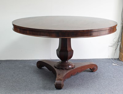 Lot 207 - A William IV rosewood table, the circular top...