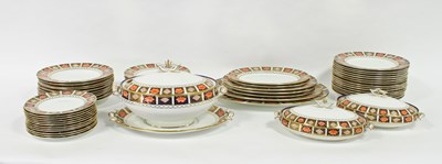 Lot 231 - A Royal Crown Derby twelve-piece dinner...