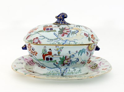 Lot 232 - A 19th Century ironstone soup tureen, cover...