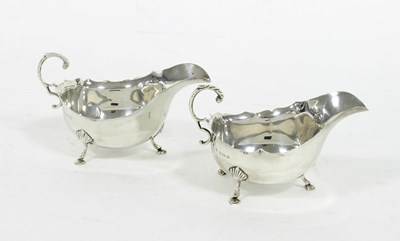 Lot 518 - A pair of silver sauce boats, Birmingham 1923,...