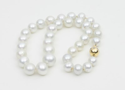 Lot 606 - A baroque South Sea cultured pearl necklace,...