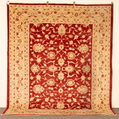 Lot 453 - A Ziegler design carpet