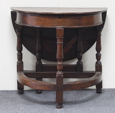 Lot 120 - An 17th Century oak credence table with...