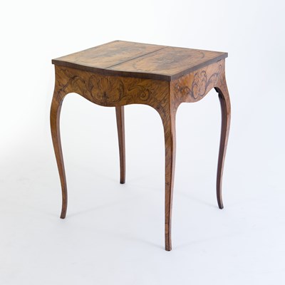 Lot 137 - An George III satinwood and marquetry inlaid...