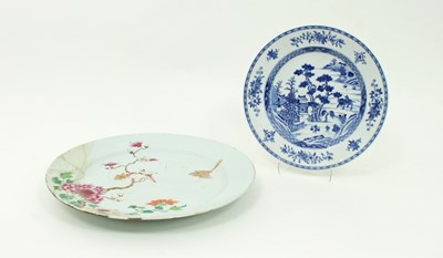 Lot 906 - A Chinese blue and white plate, late 18th...