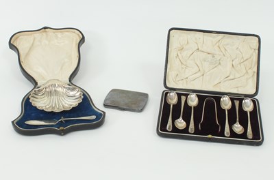 Lot 1015 - A silver butter shell and knife, Charles...