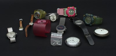 Lot 300 - A Swatch wristwatch and various other...