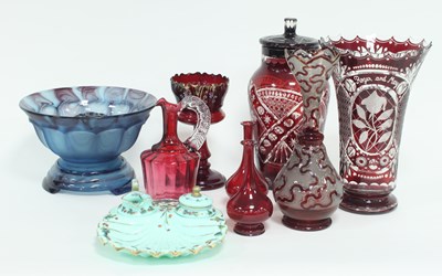 Lot 344 - A quantity of decorative glassware, including...