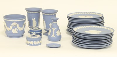 Lot 385 - Approximately twenty-five pieces of Wedgwood...