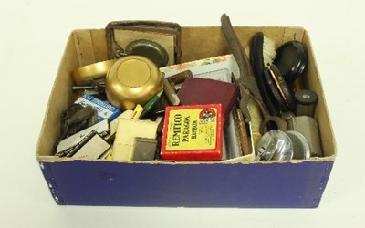 Lot 54 - A quantity of pens, penknives and other sundries