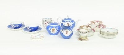 Lot 146 - Sundry ceramics including tea bowls and...