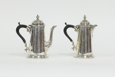 Lot 221 - A silver cafe-au-lait set, GH, Sheffield 1929,...