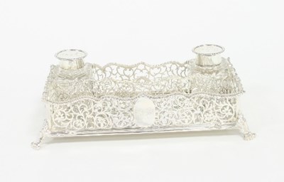 Lot 248 - A silver inkstand, Charles Stuart Harris,...