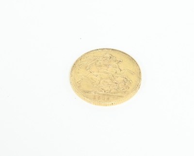 Lot 370 - A George V gold sovereign, 1912