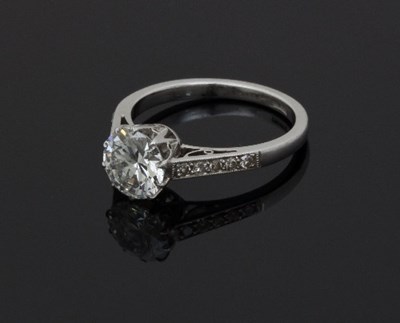 Lot 478 - A diamond solitaire ring, the stone of...