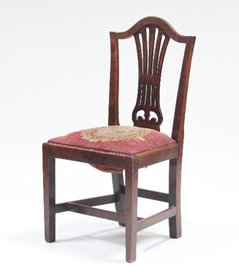 Lot 533 - A George III 18th Century yew wood dining...