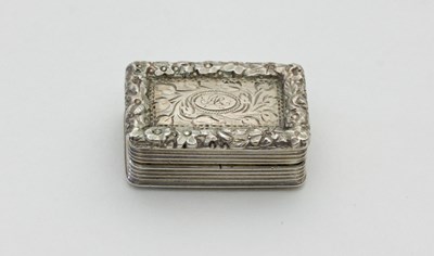 Lot 34 - A George IV silver vinaigrette, Thomas Spicer,...