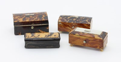 Lot 46 - Three tortoiseshell miniature boxes and a horn...