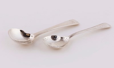 Lot 113 - A George IV silver caddy spoon, London 1825,...