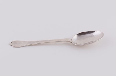 Lot 127 - A William III silver trefid spoon, probably...