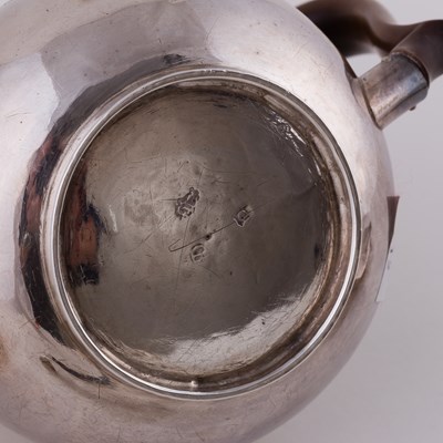 Lot 149 - An Irish silver teapot, maker's mark rubbed...