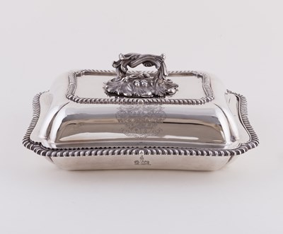 Lot 170 - A William IV silver entree dish, William Ker...