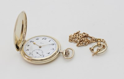 Lot 182 - A Primo hunter pocket watch in gold filled...