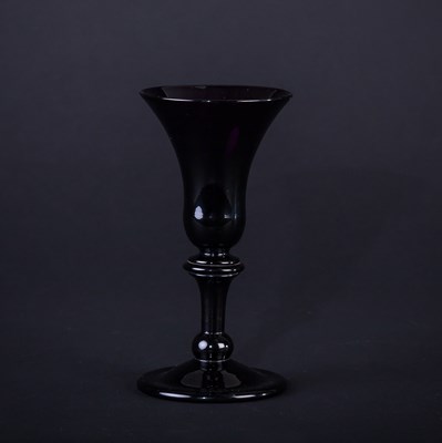 Lot 343 - An Edwardian amethyst wine glass with...