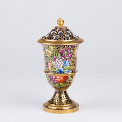 Lot 431 - A Spode pot pourri vase and cover, decorated...