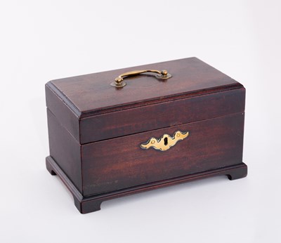 Lot 481 - A George III mahogany rectangular tea caddy...