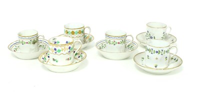 Lot 141 - Six Paris porcelain coffee cans and saucers,...