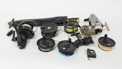 Lot 401 - Sundry fishing reels