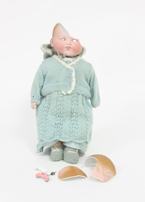 Lot 522 - An Armand Marseille doll, the head broken,...