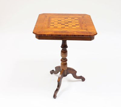 Lot 770 - A Victorian tripod chess table, 50cm wide