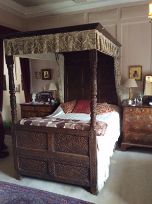 Lot 840 - An oak four poster bed of 17th Century design,...