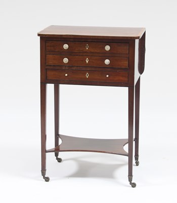 Lot 973 - A Regency mahogany worktable with crossbanded...