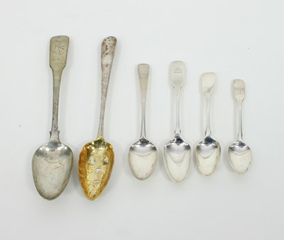 Lot 558 - An Irish silver fiddle pattern table spoon,...