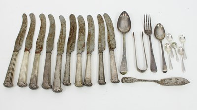 Lot 587 - A set of ten silver handled knives, marks...