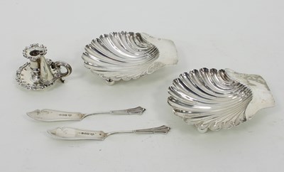 Lot 596 - A pair of silver butter shells, London 1891,...