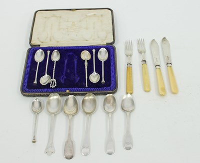 Lot 607 - Five silver seal top rat tail teaspoons, 1912,...