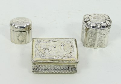 Lot 664 - A 19th Century Dutch silver snuff box, the...