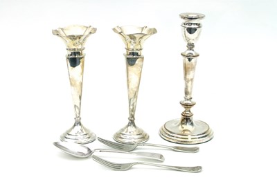 Lot 22 - A pair of silver vases, John & William Deakin,...
