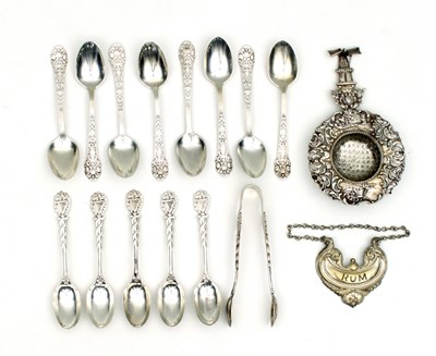 Lot 44 - Five silver teaspoons and the matching tongs,...