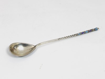 Lot 86 - A Russian silver gilt and cloisonne© lemon...