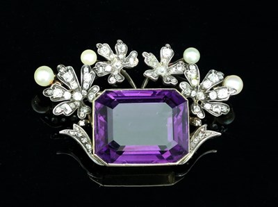 Lot 140 - An amethyst, diamond and pearl brooch, adapted...