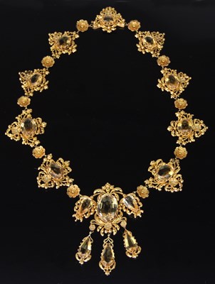 Lot 179 - A mid-Victorian citrine necklace, the central...