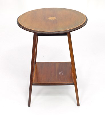 Lot 332 - An Edwardian mahogany circular table, with...