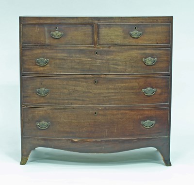 Lot 352 - An early 19th Century mahogany bowfronted...